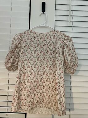 Dondolo Cream Floral Puff-Sleeve Blouse with Pink Rose Print and Bow on the Back